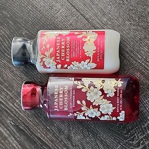 🎉 Bath & Body Works lotion & shower gel SET 🎉